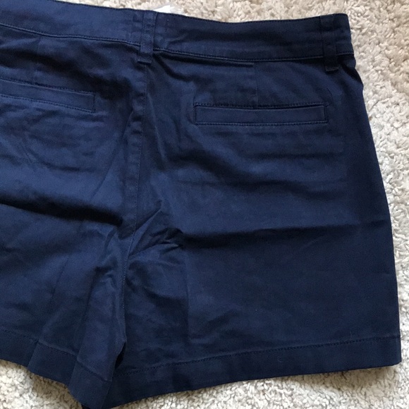 🔥$19 MOVING SALE🔥 - NWT J.Crew Patch-pocket chino short - Picture 11 of 11